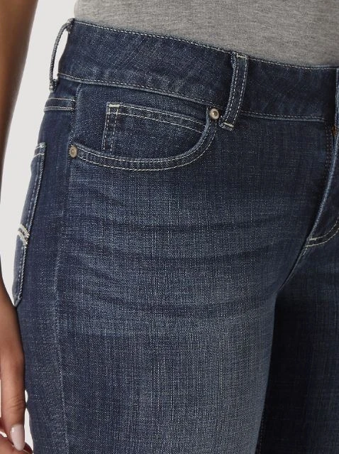 Wrangler Women's DO Wash Bootcut Jean 7 Wrangler Women's DO Wash Bootcut Jean - Image 5