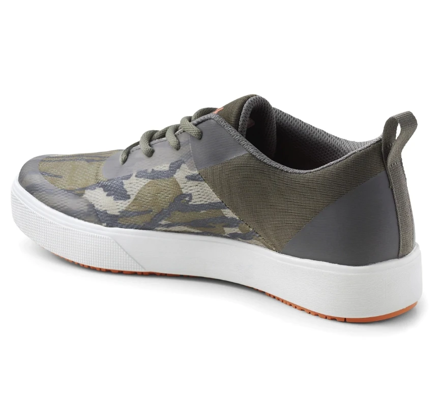 Huk Men's Mahi Lace-Up Shoes, Mossy Oak Bottomland 4 Huk Men's Mahi Lace-Up Shoes, Mossy Oak Bottomland - Image 2